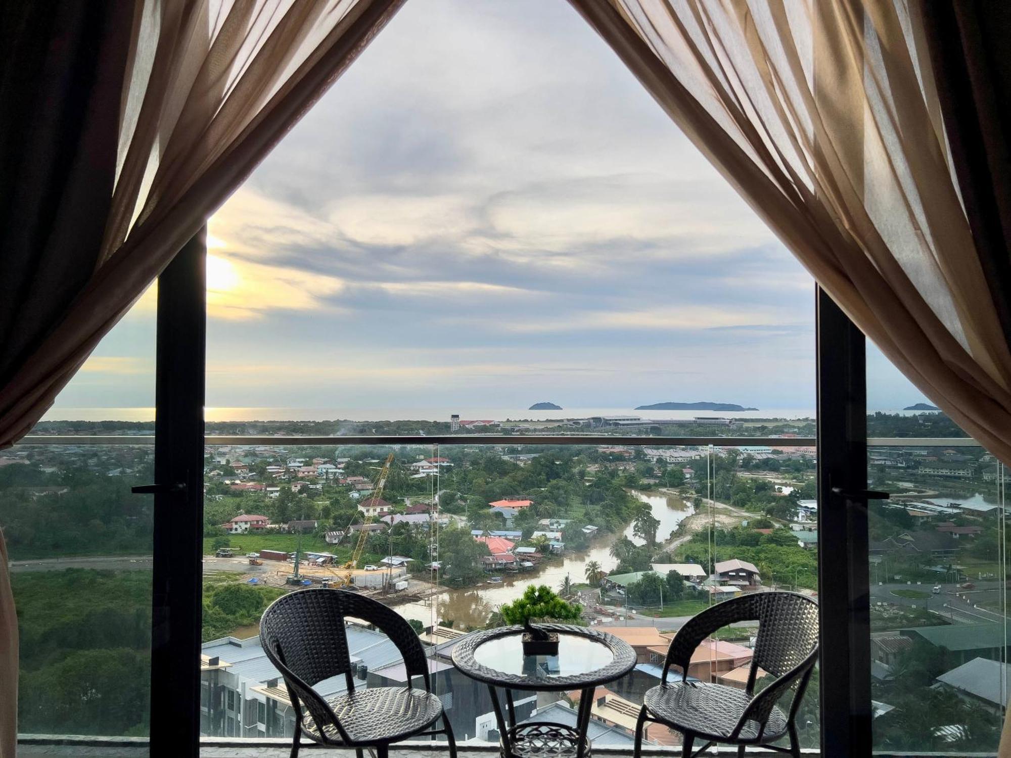 Hush Inn At K Avenue Kota Kinabalu Buitenkant foto